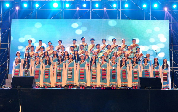 “天翼”江苏省大学生艺术团声乐团合唱《香格里拉》