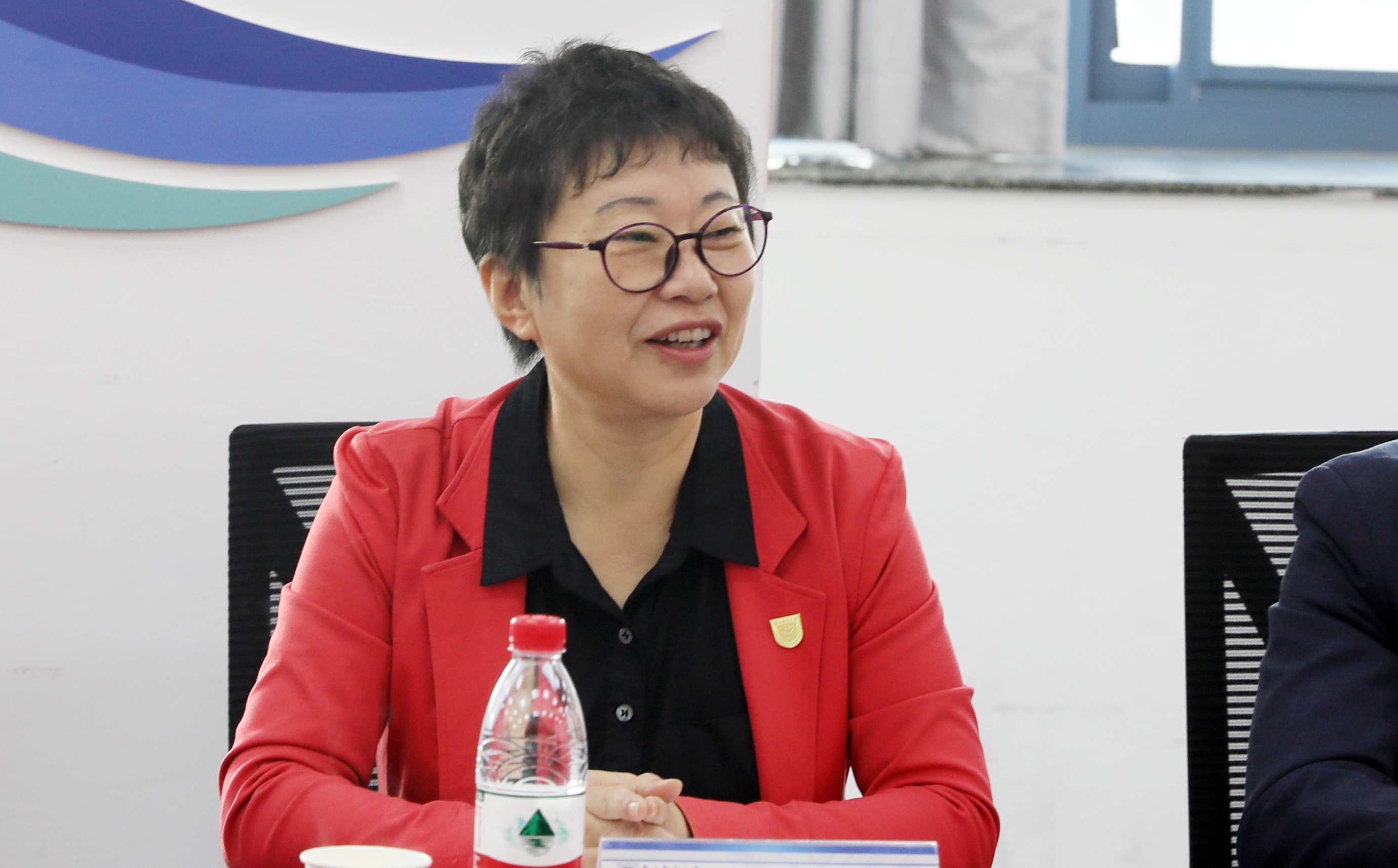 叶美兰校长致欢迎词